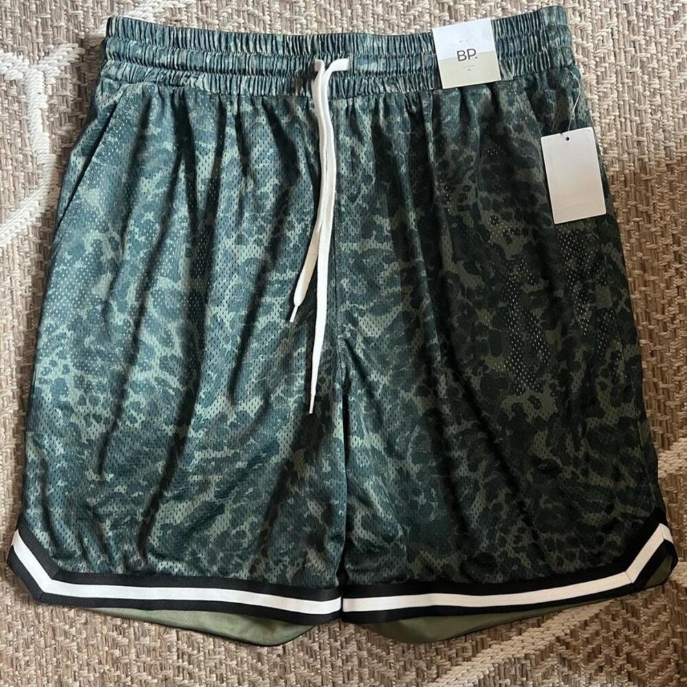 Bp shorts NWT Mens sz M